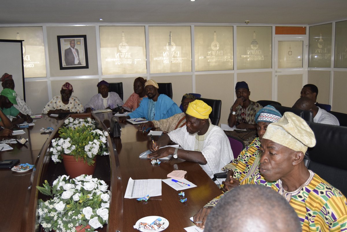 DAWNCommission's tweet image. DAWN/NIRSAL Meeting With Cocoa Cooperatives In The States Of Western Nigeria
dawncommission.org/newsPage.php?i…