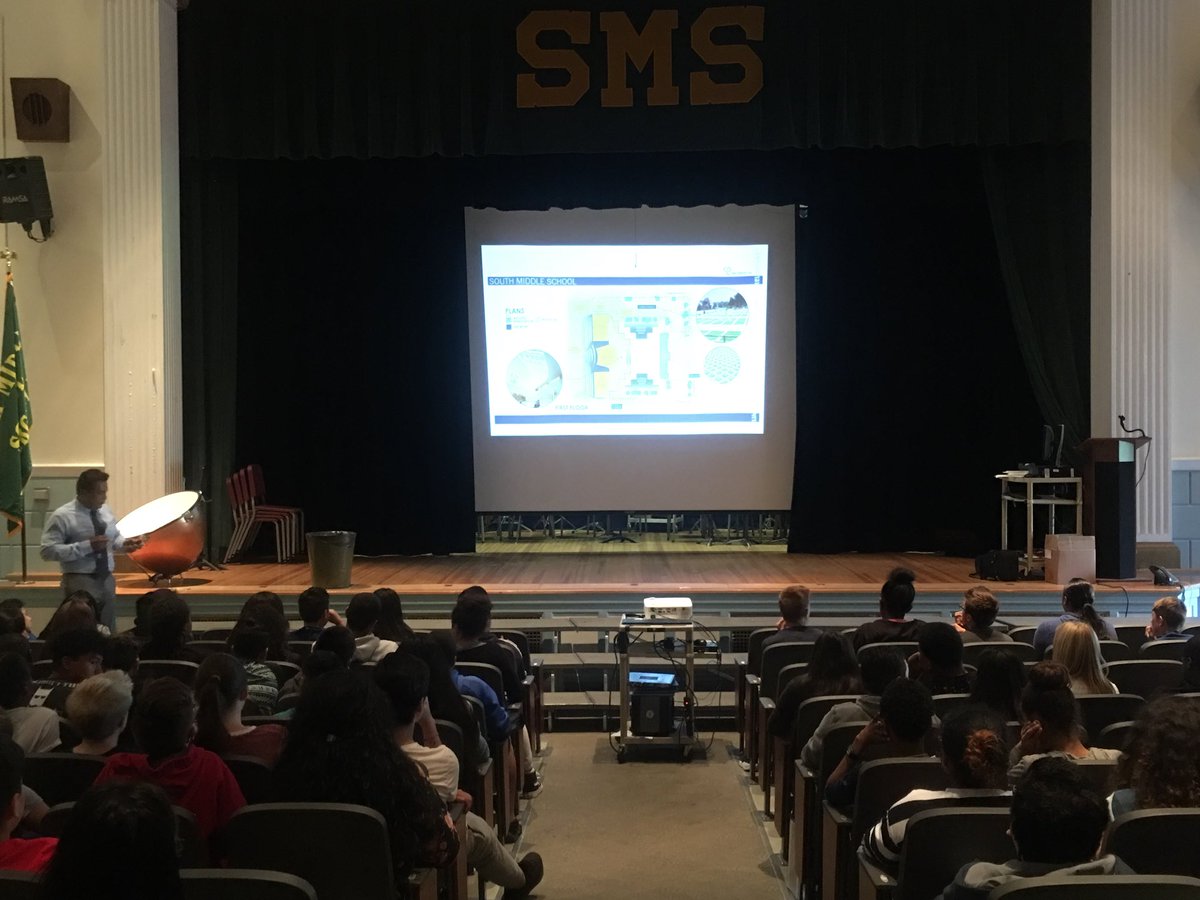 mscarboneisloud's tweet photo. SMS celebrates the Capital Bond Project. Our scholars are excited about being future ready! @NewburghSup #doingitwithlove #necsdsms https://t.co/anOCyIvyHD
