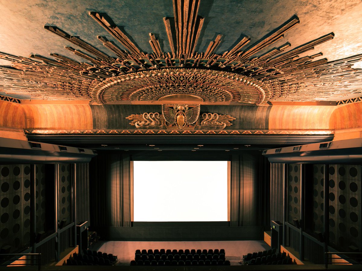 disegnatorio's tweet photo. https://t.co/zugk0i60Qe 
The most amazingly designed movie theaters in the world <3 
#design #architecture #cinema #theater #decor https://t.co/UUEHRMCgir