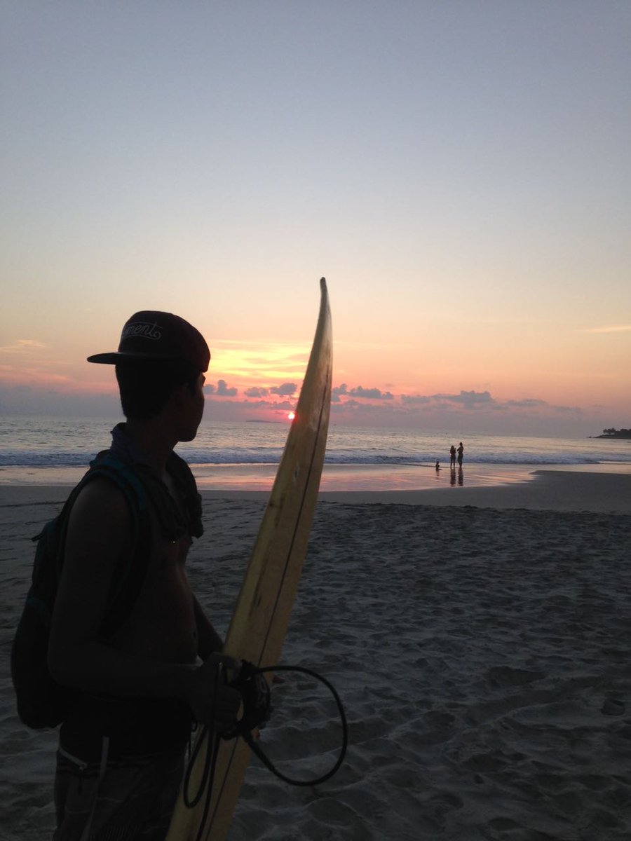 Chiva_henry's tweet photo. @edelamadrid dijo debemos ser turistas en nuestro país #diainternacionaldelturismo mi hijo @HenryYael05 en #RivieraNayarita y yo #SierraSur https://t.co/8viFBS96wm