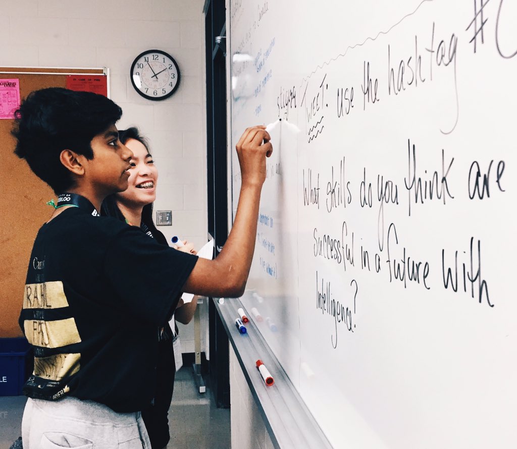 EmmaMaranger's tweet image. #OpenTextAI challenge going strong! So many bright minds at work. #cslc2017