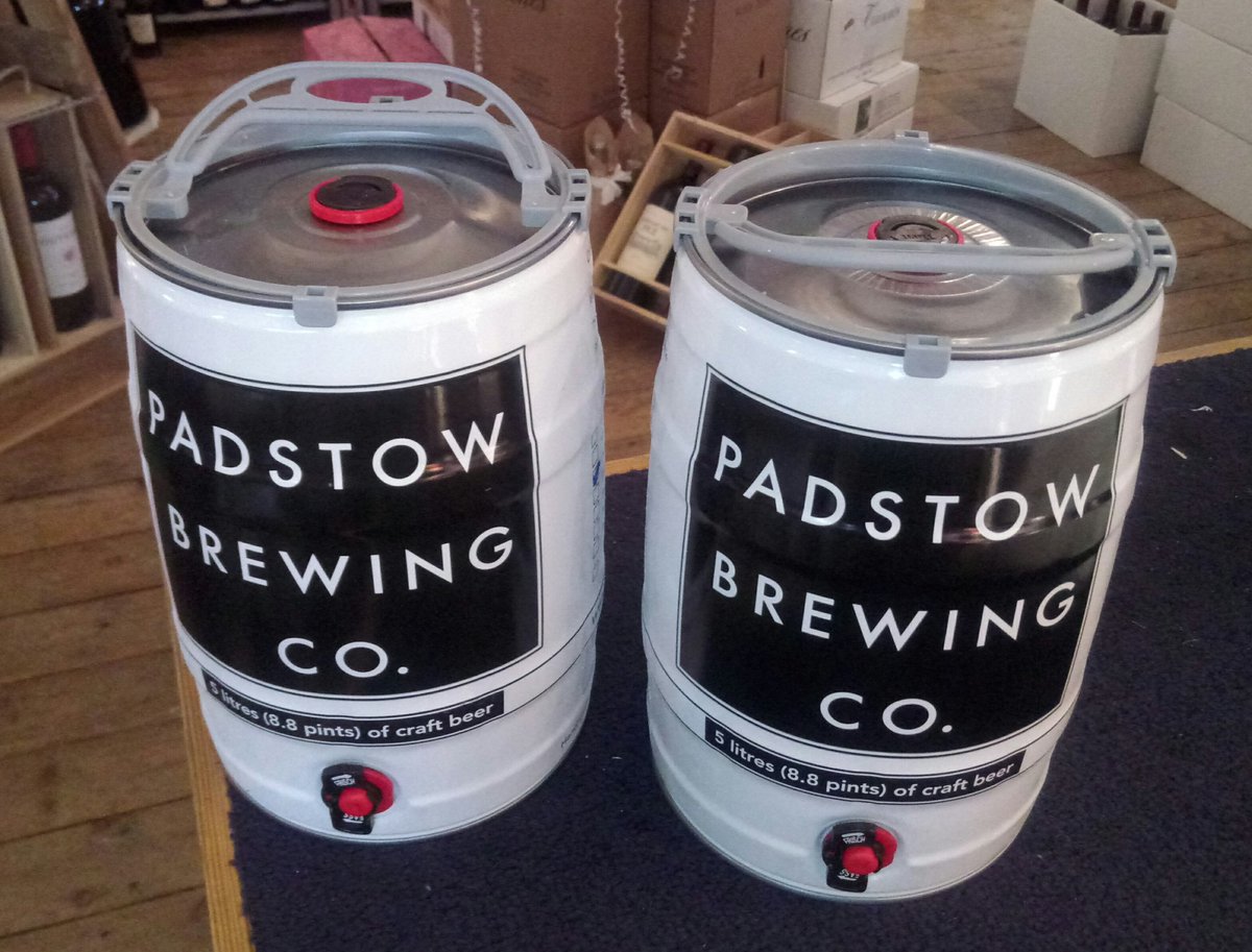 WadebridgeWines's tweet photo. Very smart new mini kegs from @PadstowBrewing - we 😍 these!
#CraftBeer #Cornwall https://t.co/UkzNEUSD1C