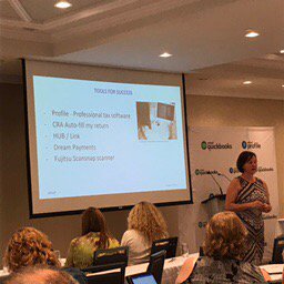 IntuitAcctsCA's tweet photo. Hub and Link are two of @tracy_lbs's top tools for tax success for Bookkeeper's. #IPBCIgnite #ProFileTax https://t.co/HcItPZBDPn