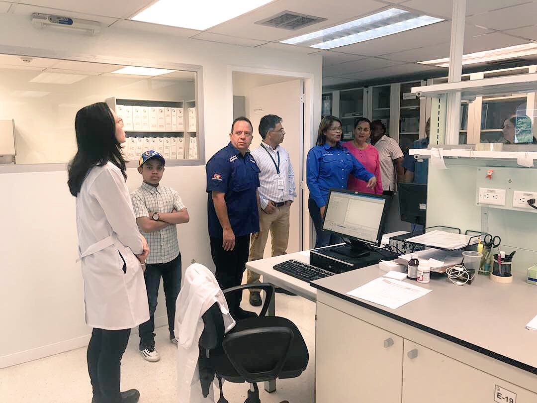 RMarcoTorres's tweet photo. Recorremos las instalaciones de #Farma para ver toda la cadena productiva de esta empresa #AraguaPotencia #EnAraguaGanaMarcoTorres https://t.co/yMHw8F5AEN
