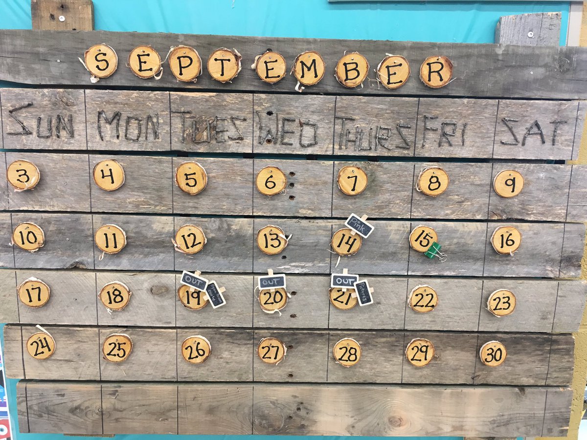 jenferg4's tweet photo. #northeasternES ISP students create classroom calendar. #Makerspace #uoitmakerlab https://t.co/79P0pFS3i9