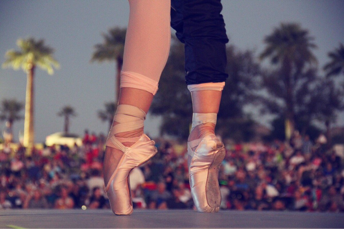 Goodyear_Arts's tweet photo. Ballet Arizona's annual Ballet Under the Stars returns to Goodyear this Saturday! Fun begins at 5:30 at the Estrella Lakeside Amphitheater! https://t.co/GlcBLNSl2o