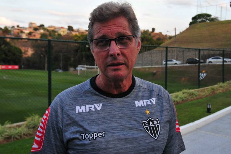Oswaldo diz qual é o problema do Atlético e garante: 'Elenco é tudo aquilo sim'
mg.superesportes.com.br/app/noticias/f…