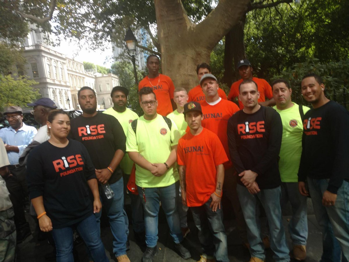 local79nyc's tweet photo. Local 79 apprentices and members stand in solidarity with @NICE4Workers in our call for construction safety legislation. #NiUnoMas #Yes1447 https://t.co/NaUMWb3ZvY