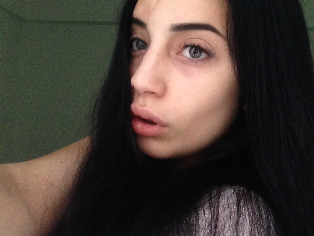 Melike Şenyer (@melike_senyer) on Twitter photo 