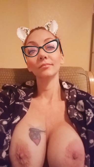 Good morning. Can we go back to bed now? https://t.co/mK85ZOeYjK<a href="/tag/mvsales"class="tags"><span>#mvsales</span></a>