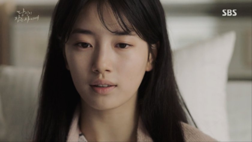 TheDramaKorea's tweet photo. Drama SBS 'While You Were Sleeping' (Lee Jong Suk dan Bae Suzy) memulai dua episode perdana tadi malam dengan rating 7,2% dan 9,2%. https://t.co/zckqtrNhNM
