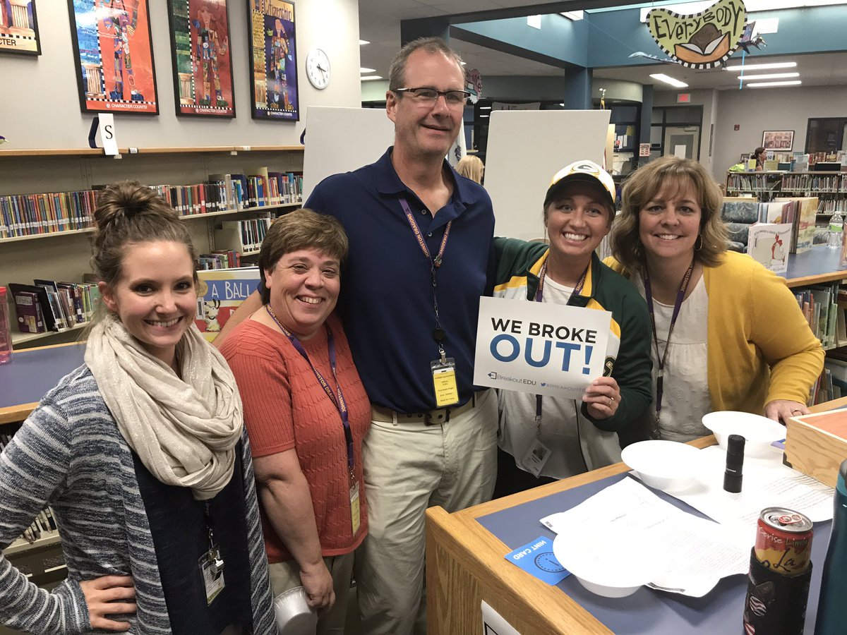 JCSD_HZE's tweet photo. We broke out also! #TeamsNotGroups https://t.co/AYFzJ8ipjR