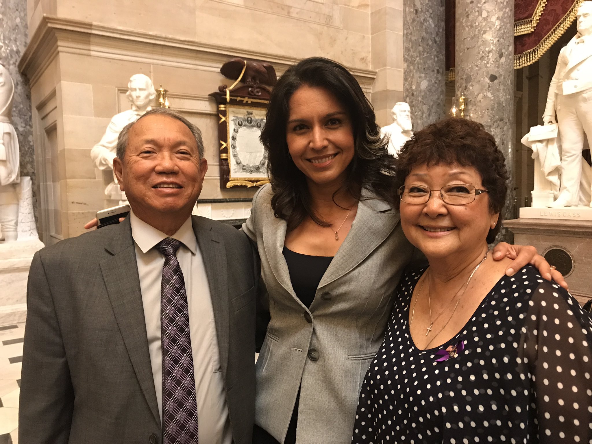 Tulsi Gabbard on Twitter: 2048 x 1536