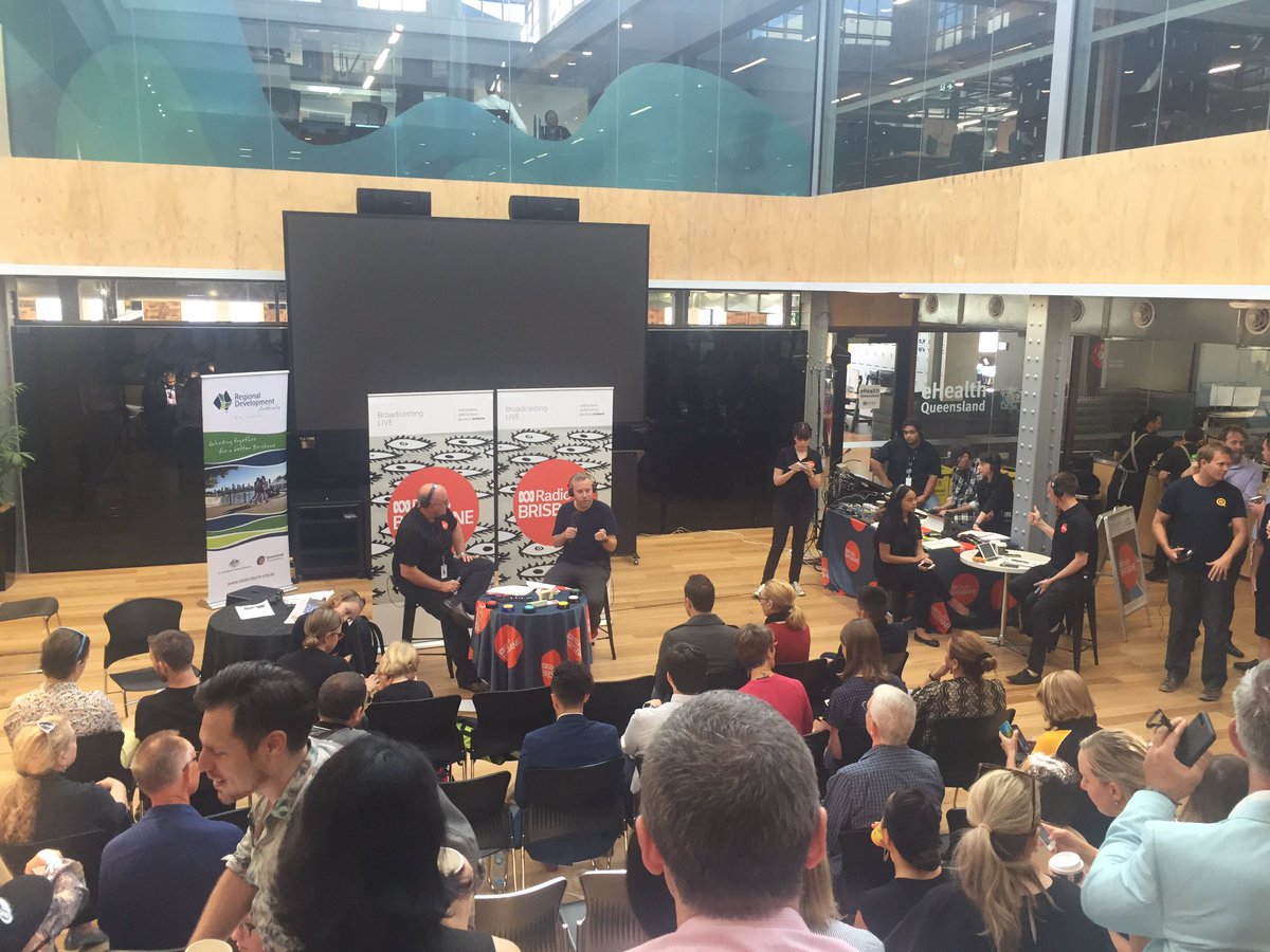 Queensland govt knows how to put on a great startup event <a href="/theprecinctqld/">The Precinct</a> <a href="/abcbrisbane/">ABC Brisbane</a> #brickx