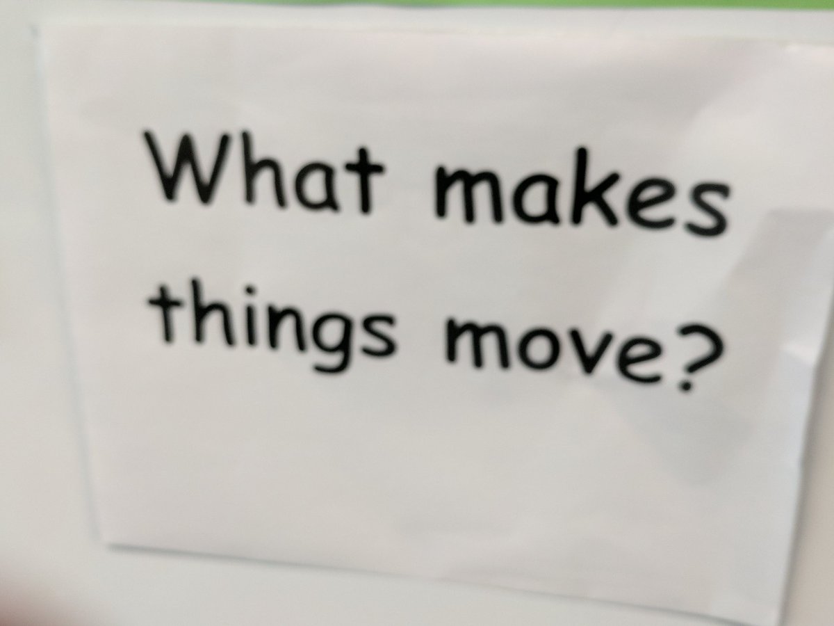 CarissaMNoel's tweet photo. 4N of force on one hand, other hand still... What will happen? #criticalthinkingwednesday 6th gr. investigates. @muhlsd https://t.co/FkKxJL5CYI