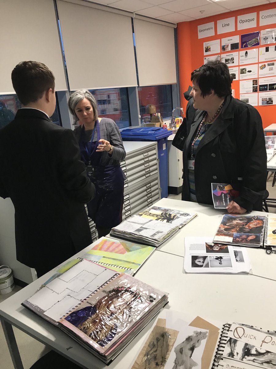 ClarendonSixth's tweet photo. Come and have a go at some abstract pieces in the Art Dept! #CSOpenEve https://t.co/Ma94lUQAPn