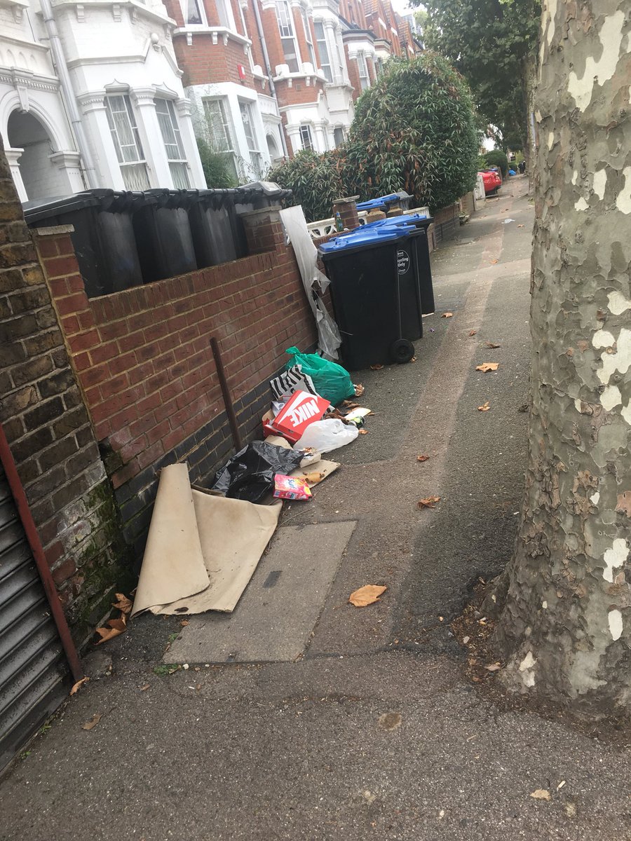 bratnw6's tweet photo. Problematic areas #WaterlooPassage and #CallcottRd #NW6 https://t.co/Lt6HySBBnS