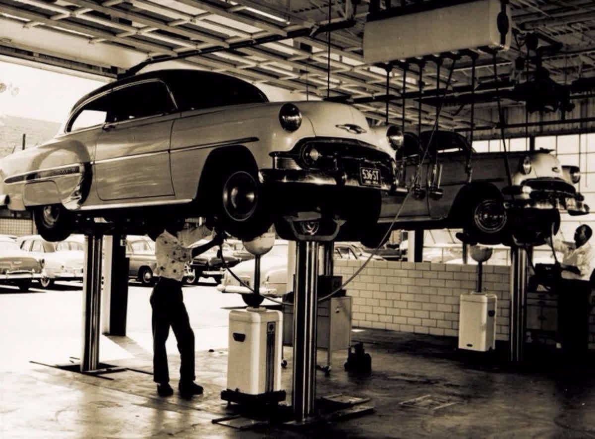 Американская автомастерская