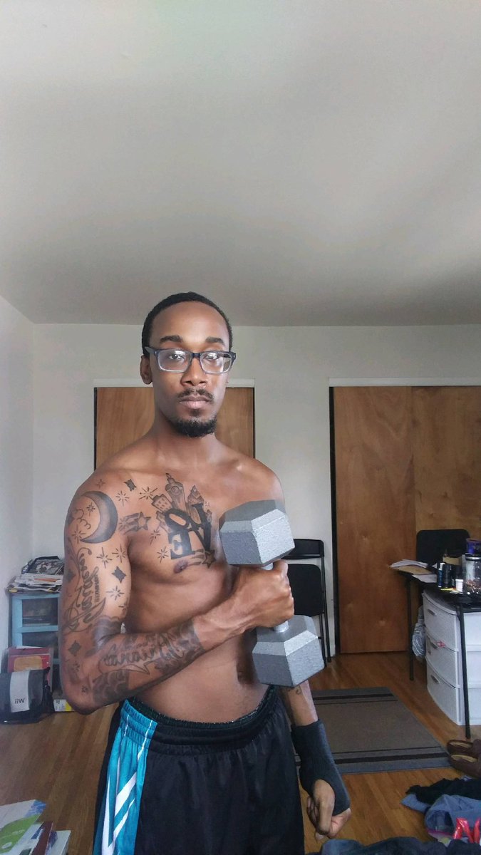 guysupernerd's tweet photo. #BeachBody #Body Beast #BulkChest https://t.co/JtIdHq2OtG