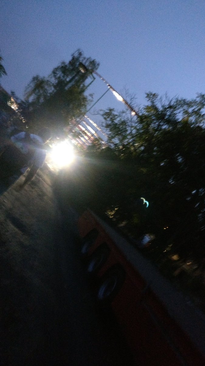 Mauer02's tweet image. Hammer Vorpremiere des ersten und vorerst einzigen transportablen VR-Coaster @mackridescom @VRcoaster @fkfev  @MichaelMack  #EAS17