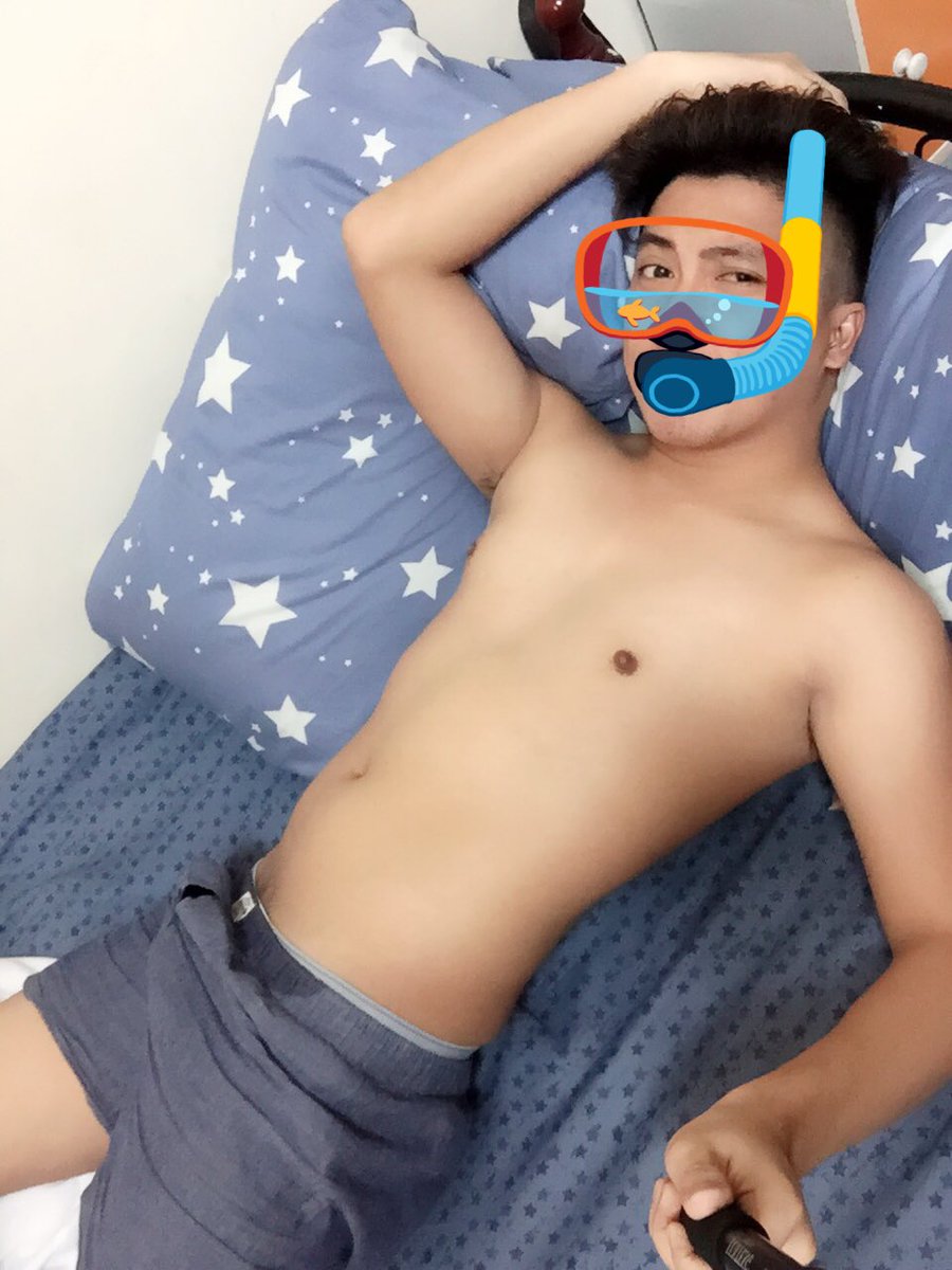 Lester_Mako23's tweet photo. And tonight,
I’ll fall asleep with you
In my Heart.
#Nytie #TimeToSleep #CuddlePlease https://t.co/MvcDjAv69O