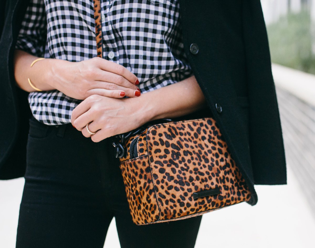 CStyleBlog's tweet image. A picture of my favorite bag (bit.ly/2wdkkmx) from today's splurge vs. steal bag post. @Nordstrom #nordstrom