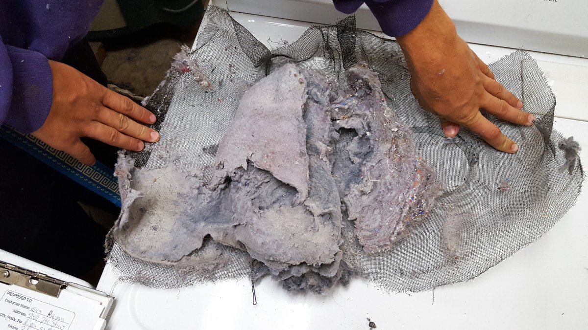 DryerVentWizard's tweet photo. This is why you should just say no to mesh lint screens. #HomeSafety #DryerVenting https://t.co/bqom7zVbMk