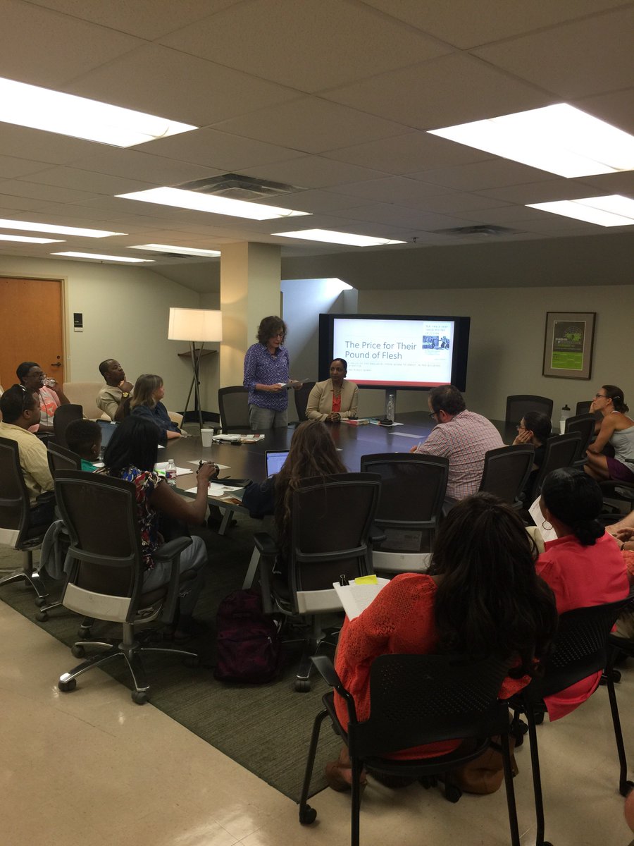 UT_HistDept's tweet photo. We've a packed room at #Garrison, listening to @DainaRameyBerry talk about her latest book! #UTHistoryBookTalk #GhostValues #SoulValues https://t.co/ncdLYWr7V8