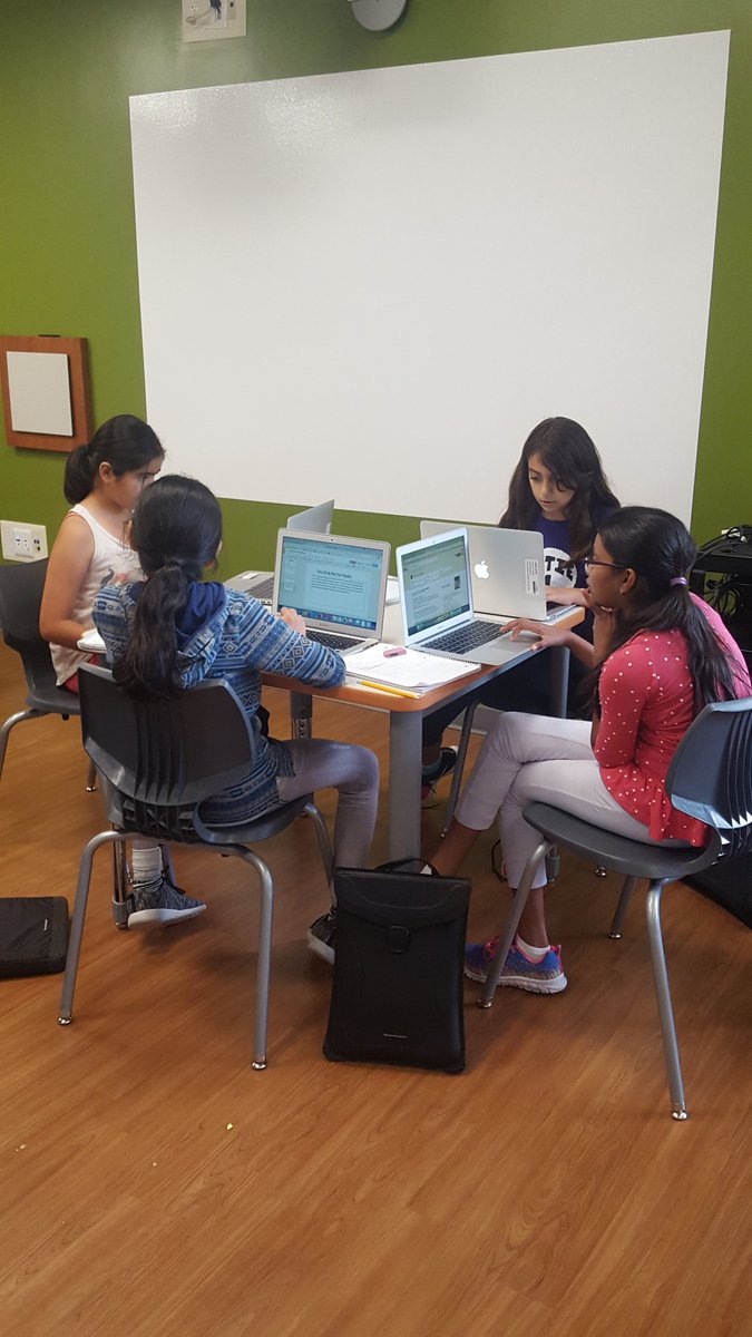 ElsieJohnsonIC's tweet image. 5th Ss hard at work in the IC again! #ExplorersWeek #ProblemBasedLearning  @isacsoj @MrsRestis @ccsd93 @EJPrincipalD93