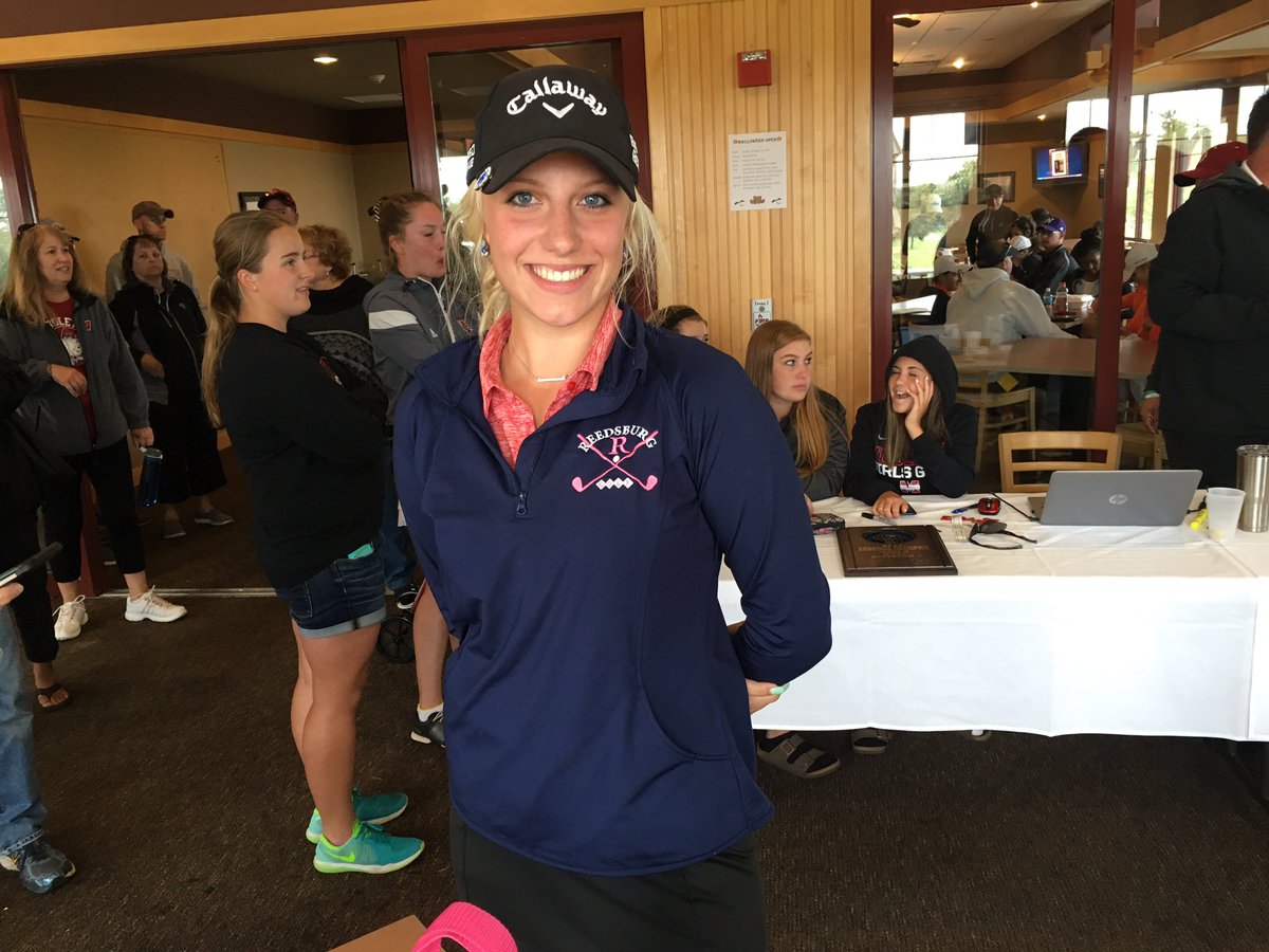 thcarey65's tweet photo. Moving on to sectionals. Go Caylee #ReedburgPride https://t.co/lFlpRomN8y