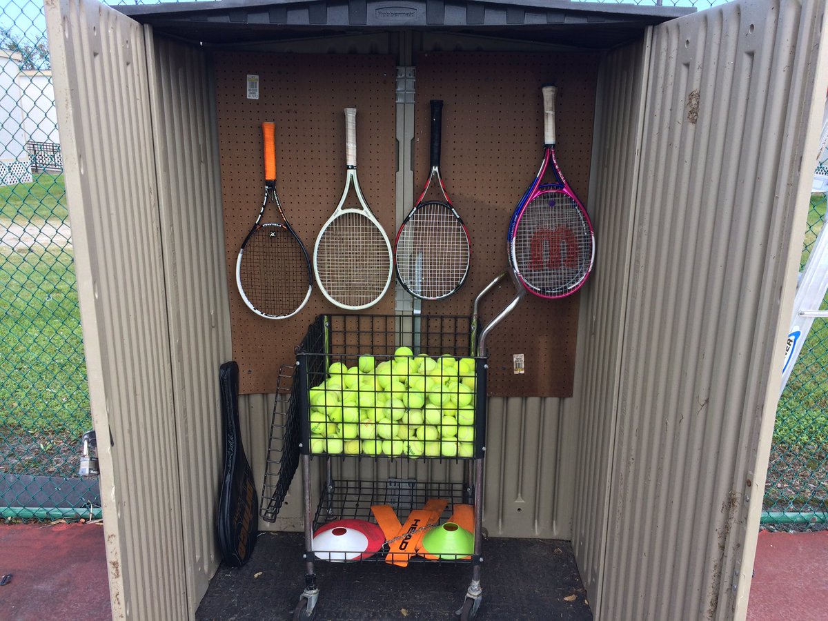 EauGallieTennis's tweet photo. A Commodore tennis historic landmark... The "Squid Shed" survived another hurricane & is in as good a shape as ever! https://t.co/5b44Rg7QUJ