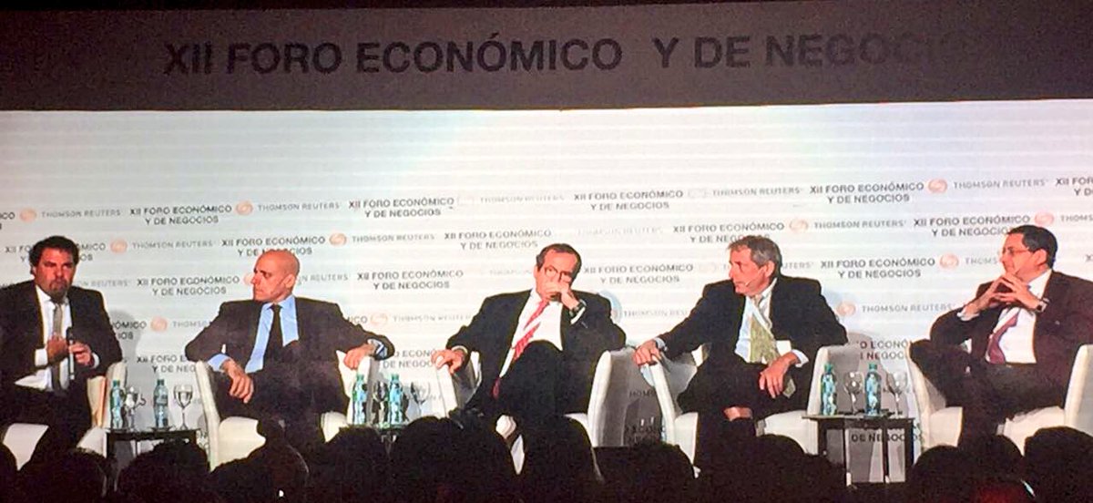 BalanzCapital's tweet photo. W. Stoeppelwerth

"Desde Balanz tenemos una vision muy positiva para lo que vendrá en #octubre"

@ClaudioZucho @CarlosPagni 

#ForoTR2017 https://t.co/ffJI3pxOfn