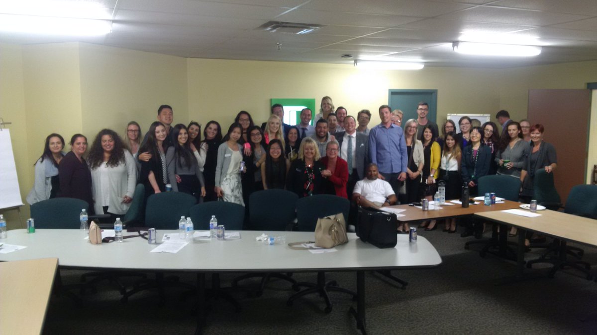 Now that's a legendary team! First TD Huron &amp; Highbury branch meeting post merger. 44+ employees strong! #ready4you