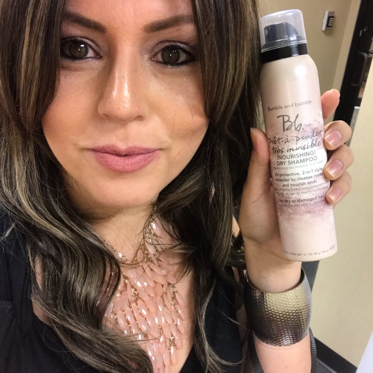 AstridConAmor's tweet photo. Thank you  this is the best dry shampoo @influenster @bumble #BbPretTresInvisible #complimentary #bbpretresinvisible https://t.co/SGYrznBLyS