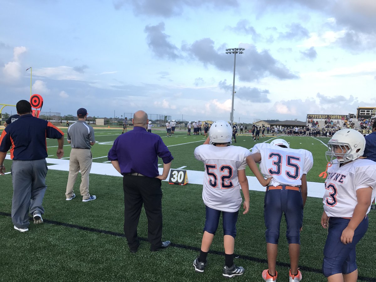 mytbmsyearbook's tweet image. Highlights from tonight's football game.  Go Bears! #tbmsbears #tombrownemiddle