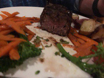 davidrayburn's tweet image. Tried Mc cormicks and schmicks for dinner in California. Oh Anniversary dinner! What a disappointment! Stick to Mortons!