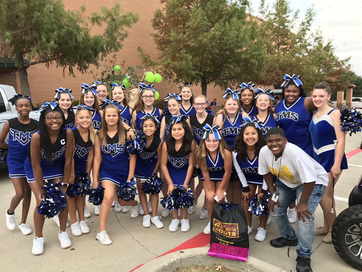 westman_TMS's tweet photo. TMS CHEER READY TO TAKE ON THE BYRON NELSON HOMECOMING PARADE 😀 https://t.co/rR0w2jtYQe