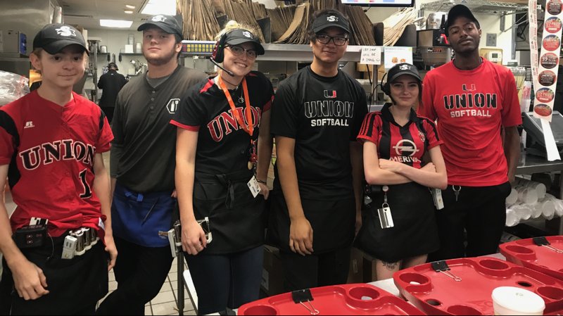 foles72's tweet photo. Team extreme supporting Union football.
#sritulsa
#teamcrushproud https://t.co/EZKVCVg57I