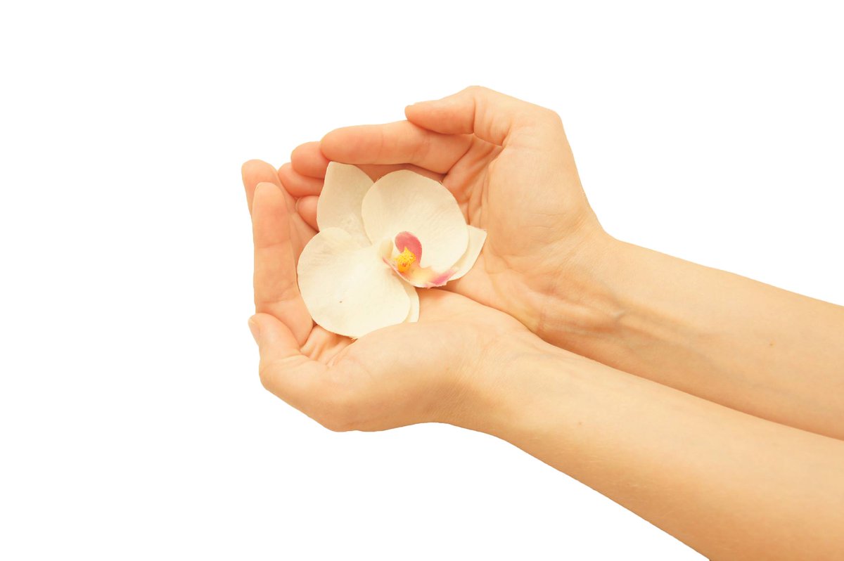 ¿Luz Pulsada? Eficaz para eliminar manchas, enrojecimiento de la piel, telangiectasias y rosácea.
¡Consultá! 5273-2033