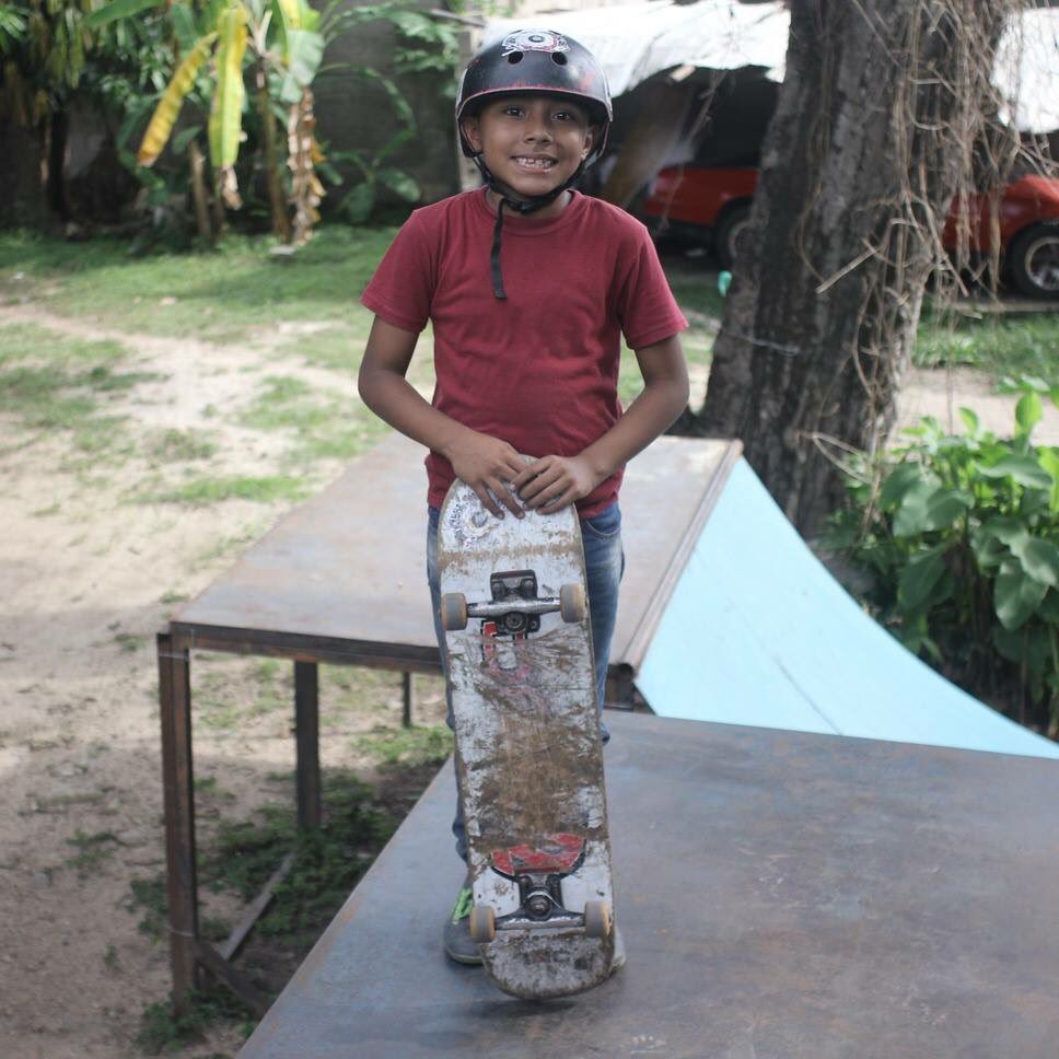 Samuel no ha parado de aprender, gracias por visitarnos, Ribs Home es tu casa! 📸 <a href="/leancab_/">Lean Santi</a> <a href="/rockabillyvzla/">Rockabilly</a>