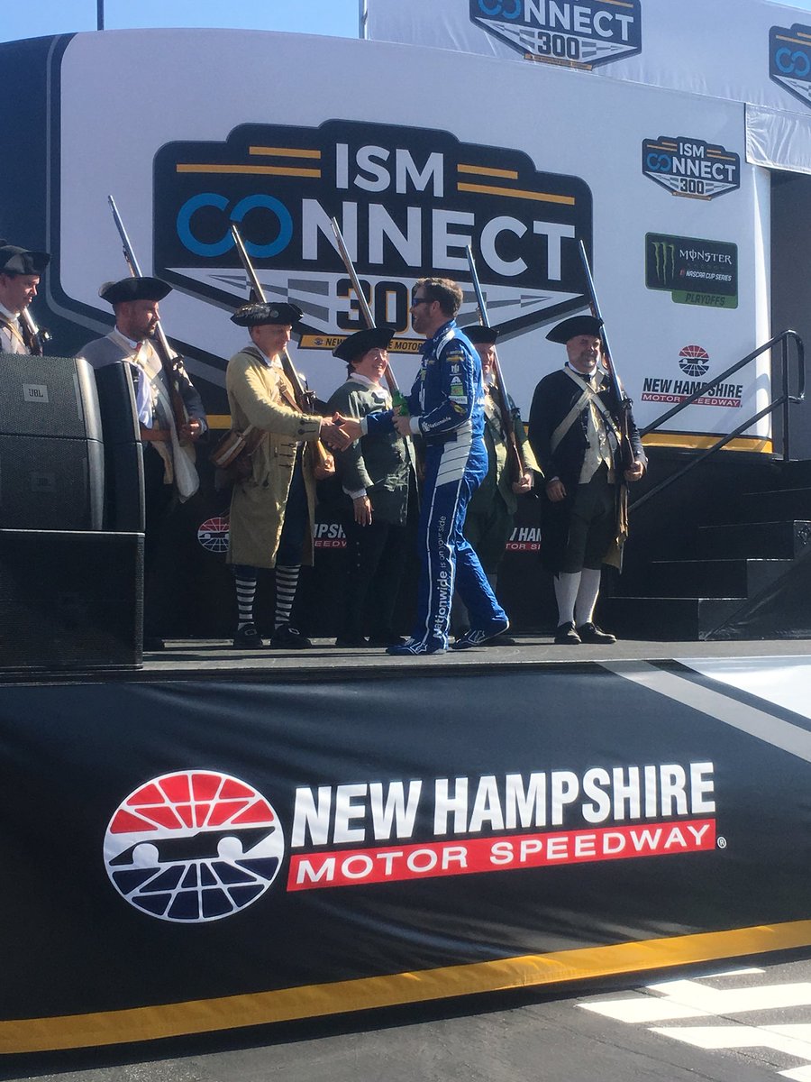 Krystaburnham's tweet photo. Driver intros @NHMS #ismconnect300 #driverintros https://t.co/EvEMCdWxms