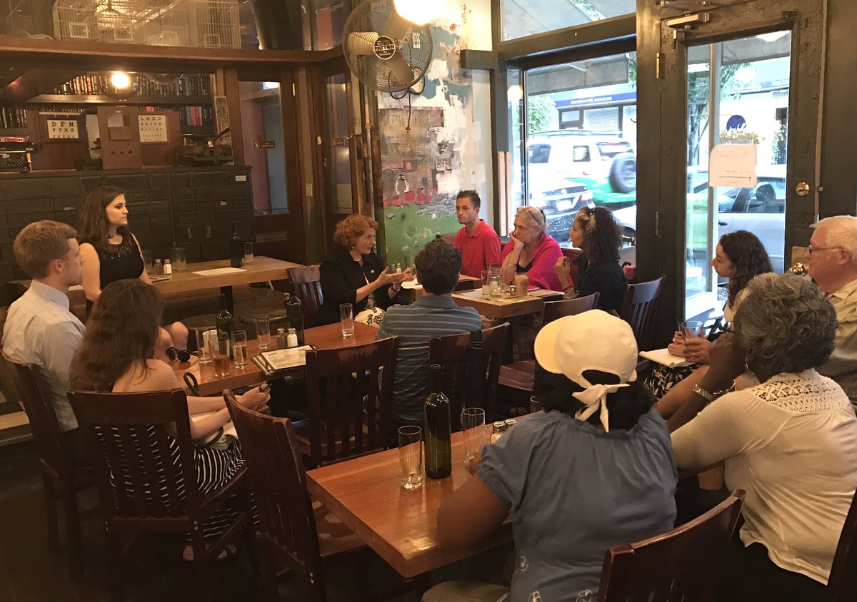 Jo Anne Simon 文雅麗 🟧 tweet media