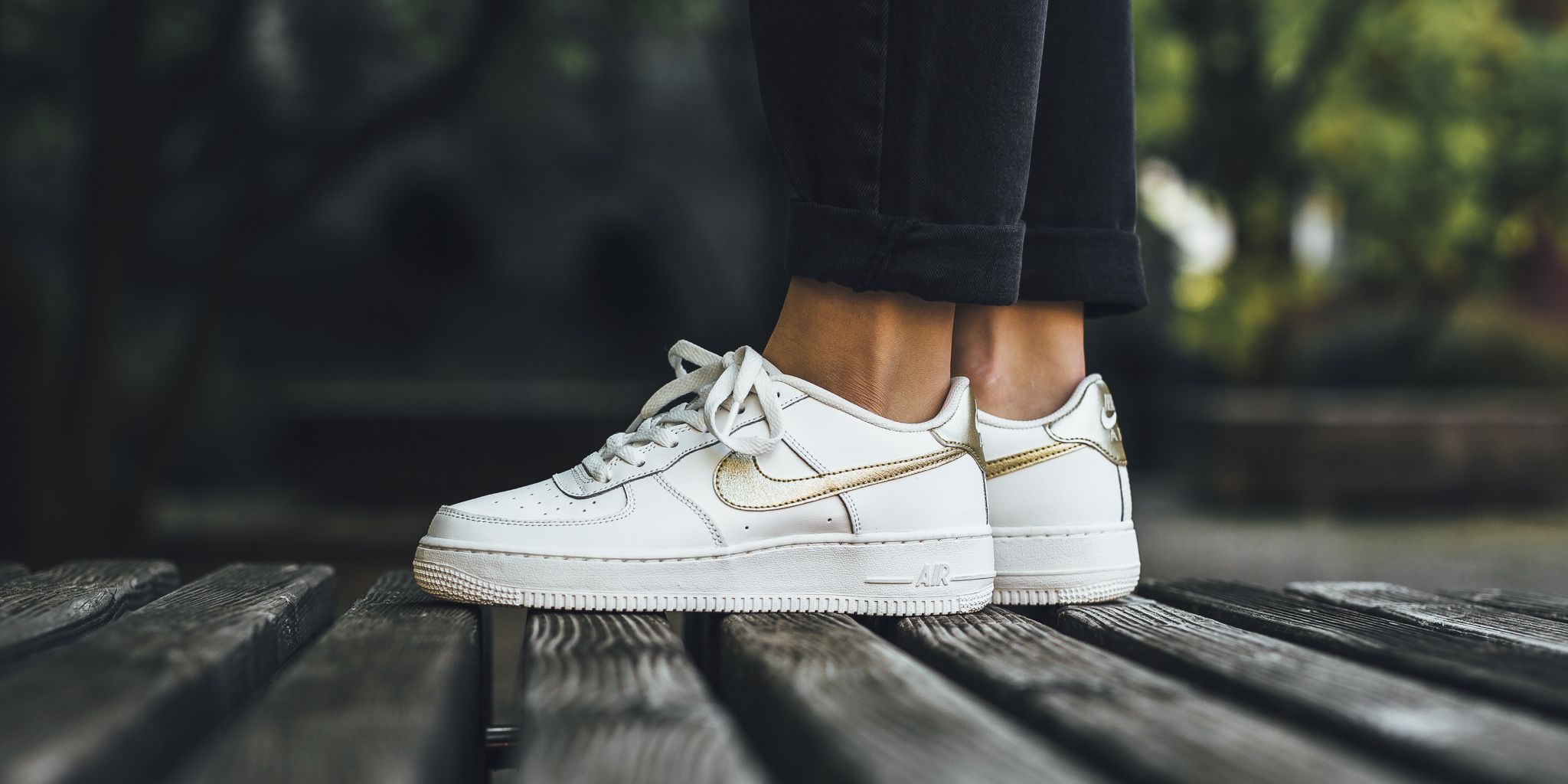 Air force 1 store white metallic gold
