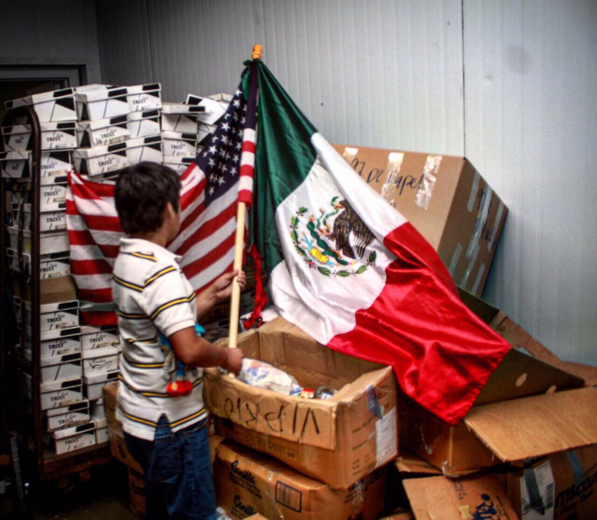 En nombre de @Mexico agradezco la iniciativa de los mexicanos en EEUU, siempre dispuestos a apoyar a su país y a su gente #FuerzaMexico.