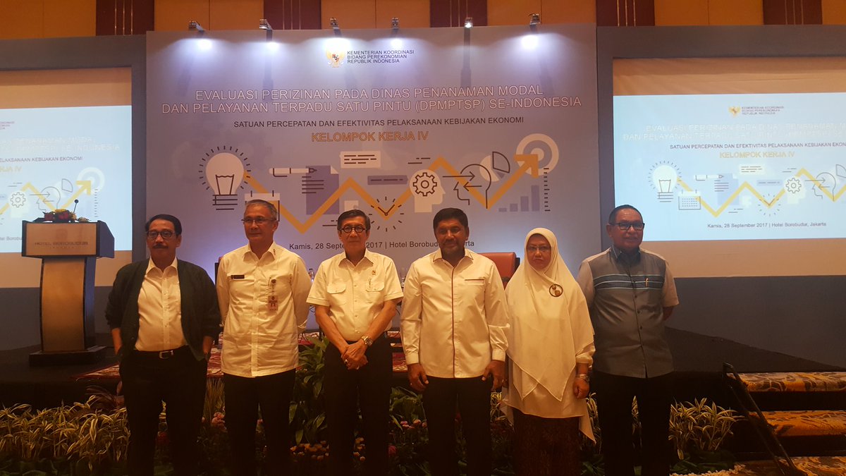 PerekonomianRI's tweet photo. (28/9) - Satgas Percepatan &amp; Efektivitas Pelaksanaan Kebijakan Ekonomi (Pokja IV) adakan Evaluasi Perizinan pd Dinas Penanaman Modal &amp; PTSP https://t.co/5lVMKGPVCY