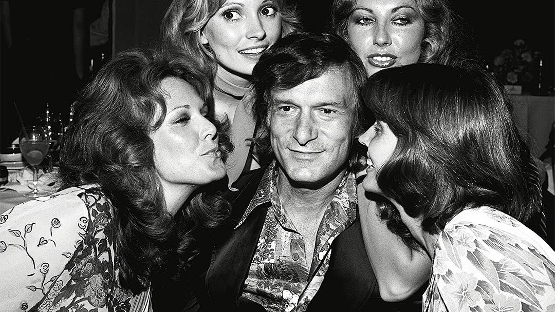 BrandsByCepoka's tweet photo. W wieku 91 lat odchodzi Hugh Hefner, człowiek, który otrzymał najwiecej „high five”ów w historii… https://t.co/xtbZXOpX46 https://t.co/pPI8xoUjhD