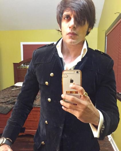 _TvMasala's tweet photo. @KVBohra Is A 🔥Hottie OF Telly-town , Don't You Agree ? 

#KaranvirBohra https://t.co/JZKPefZtzy