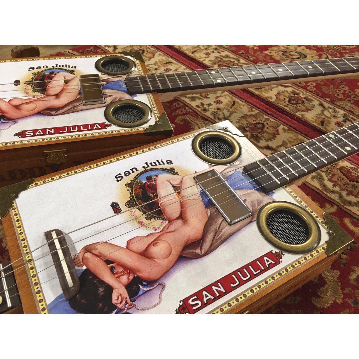 DaddyMojoGuitar's tweet photo. Side by side San Julias. A Classic Series best seller model. Make one of these beauties yours today! -> https://t.co/qFFJzAEN7E #DaddyMojo https://t.co/dhu9Q6OS6B