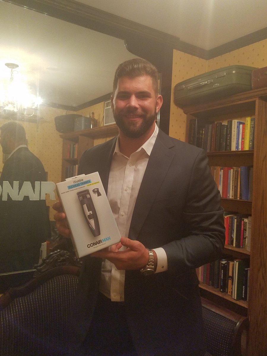FashionsWeek's tweet photo. @JustinPugh of the @Giants #nygiants attends @Conair_Man #mancrafted press preview & party https://t.co/aPpmJPl56M