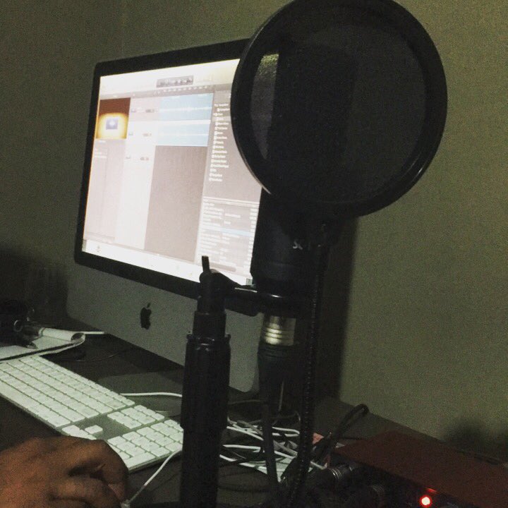 ColorofLovePod1's tweet photo. This is happening now-- episode 5-- Moments Like This #podcast https://t.co/iFUkD9W4A9